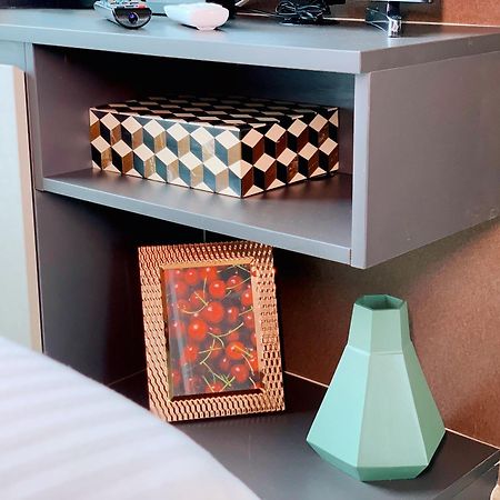 The Base Seaview Holiday Inn パッタヤー 部屋 写真