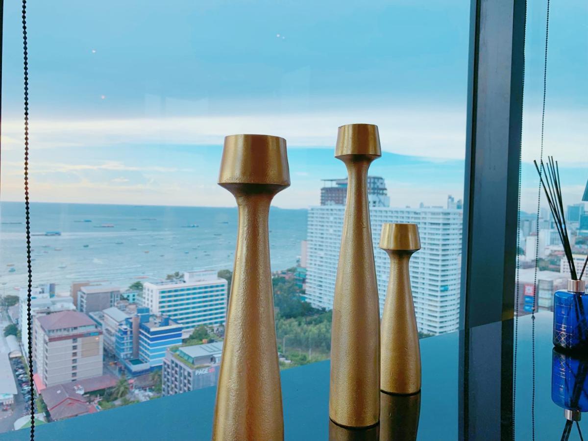 The Base Seaview Holiday Inn パッタヤー エクステリア 写真