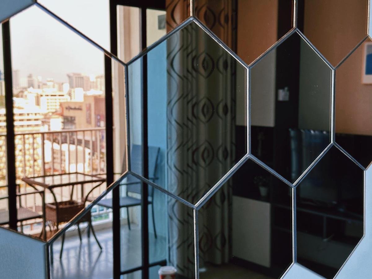 The Base Seaview Holiday Inn パッタヤー エクステリア 写真